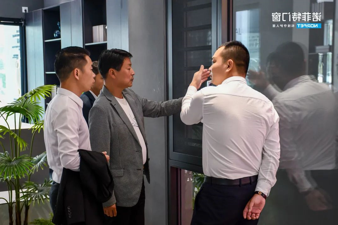 图2.jpg
